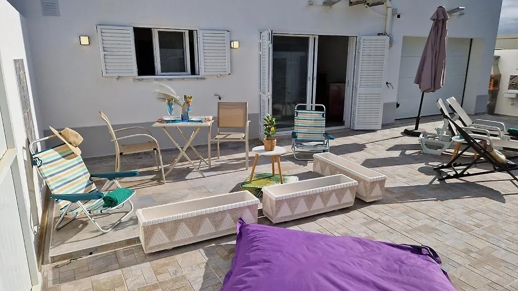 Pool House Estrelas Dourada Alvor 0*,