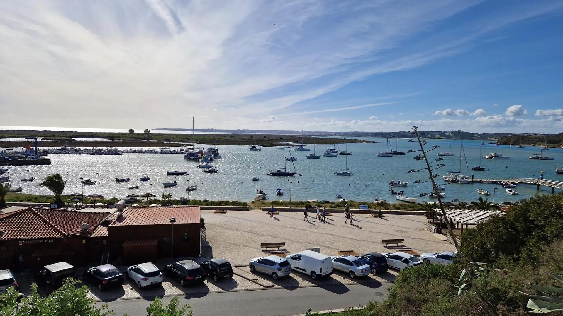 Pool House Estrelas Dourada Alvor Appartement