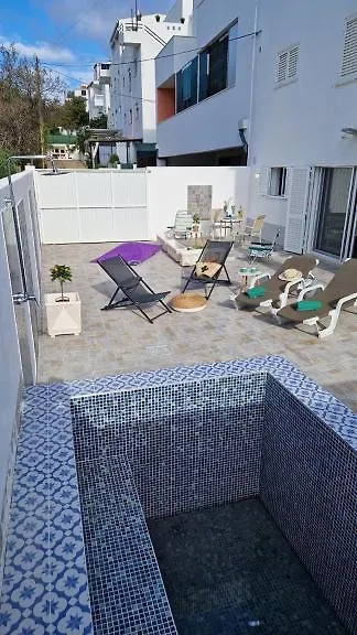 Pool House Estrelas Dourada Alvor 0*,