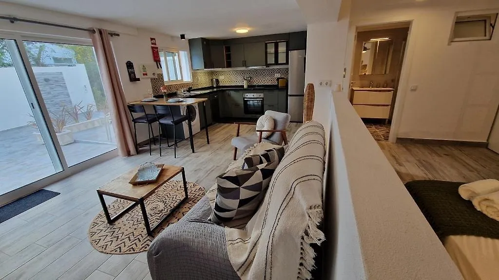 Pool House Estrelas Dourada Alvor